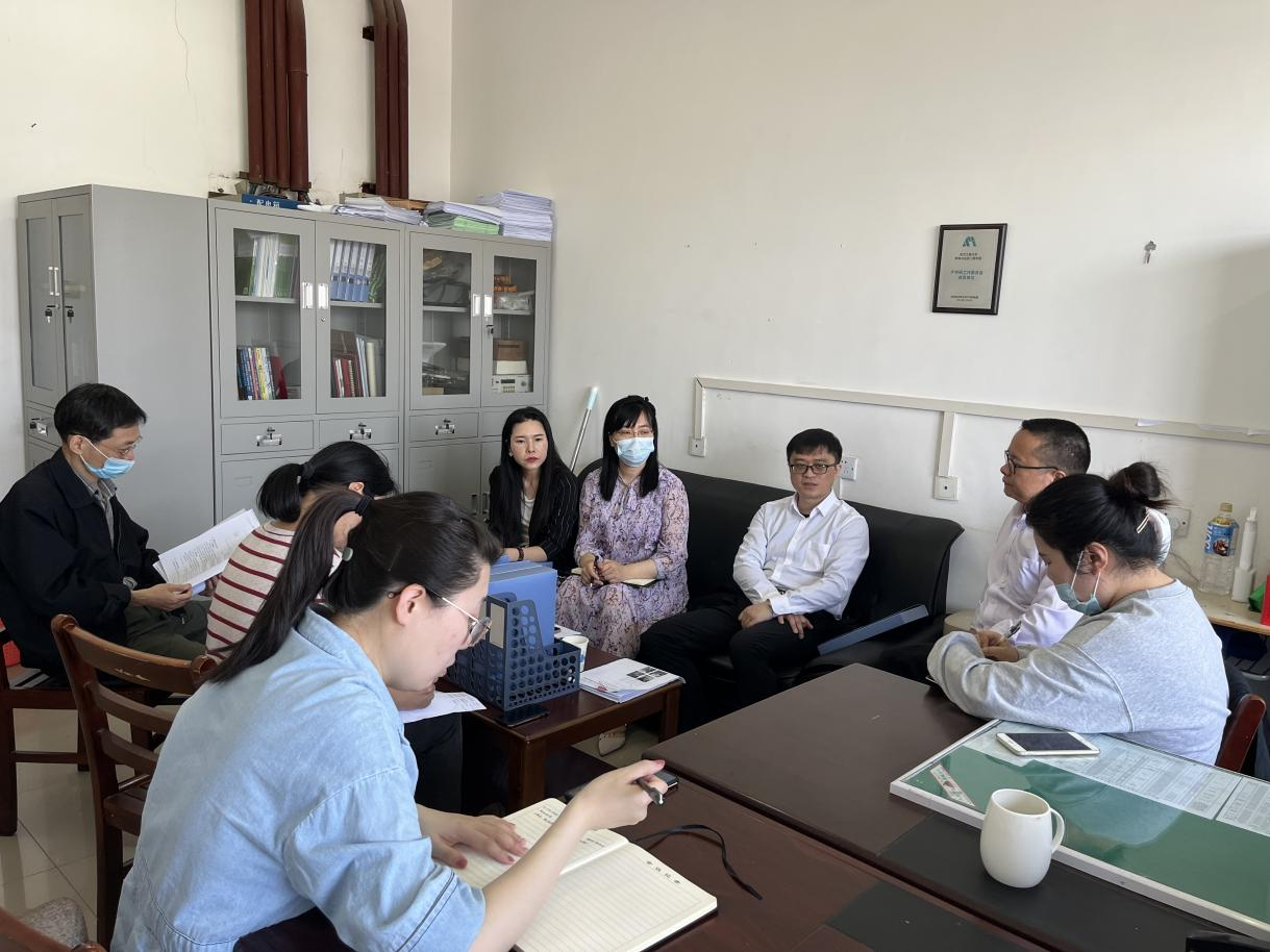 公司党委副书记田艺带队到球王会公司检查工作